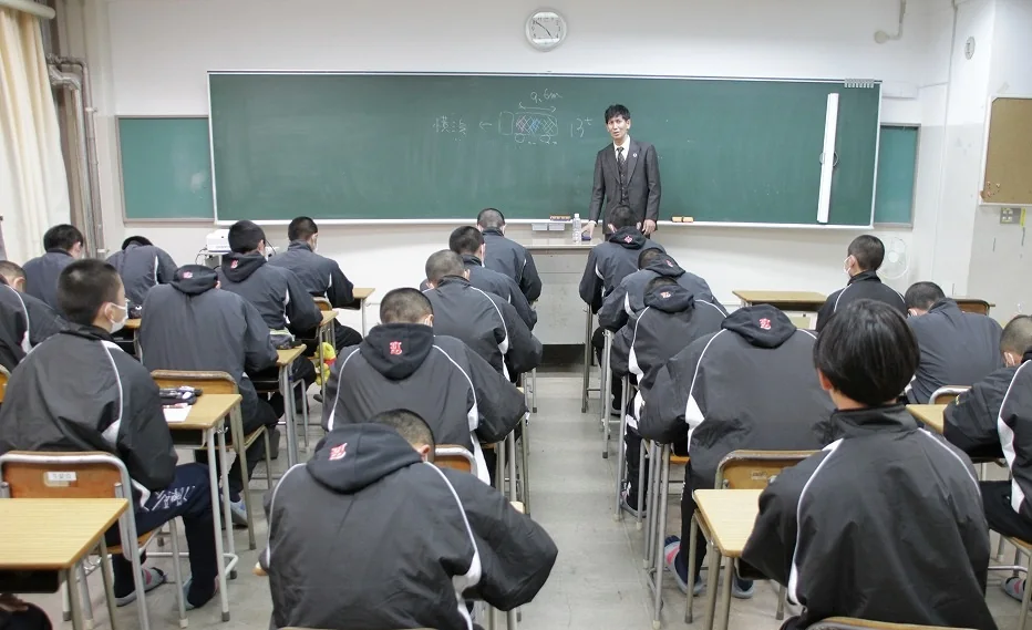 いわき湯本高校での講演の様子